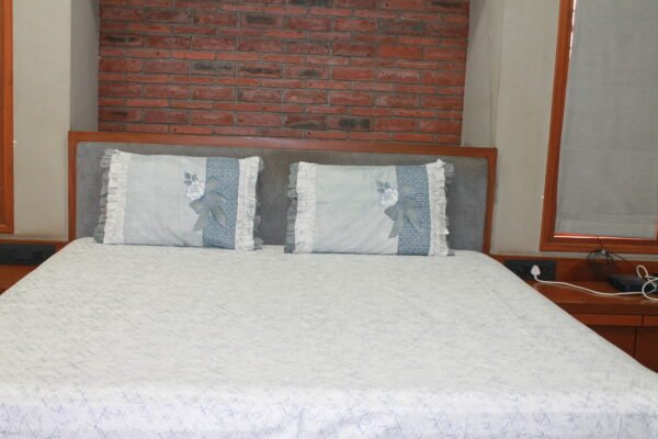 Ruffled Rose Cotton Bedsheet Set - Image 3