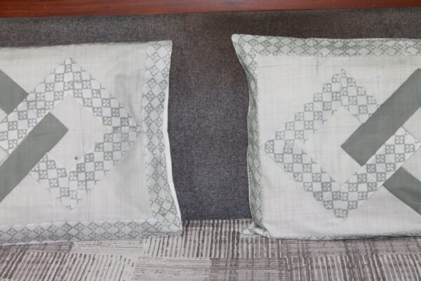 Geometric Grace Cotton Bedsheet Set - Image 7