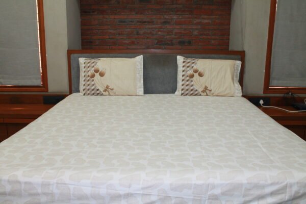 Tulip Whisper Cotton Bedsheet Set