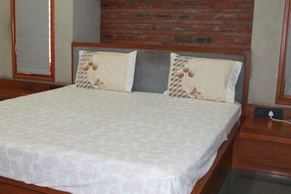 Tulip Whisper Cotton Bedsheet Set - Image 11
